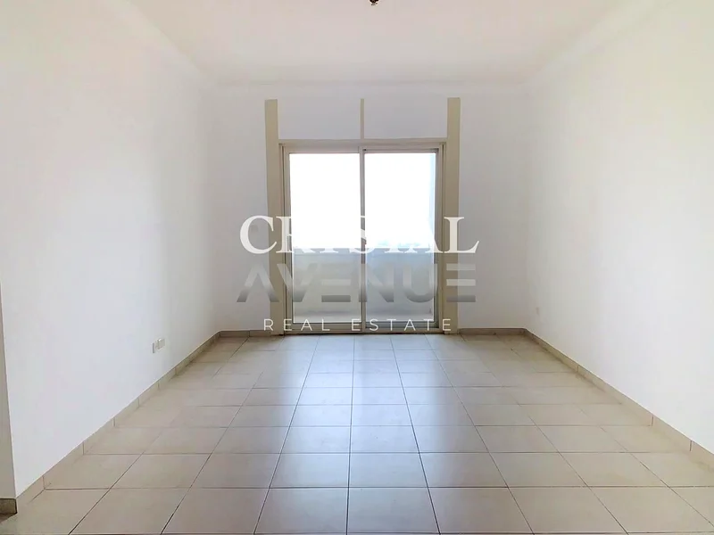 Bright & Spacious | Maid’s Room & Lake View | Large Layout63654982789763113