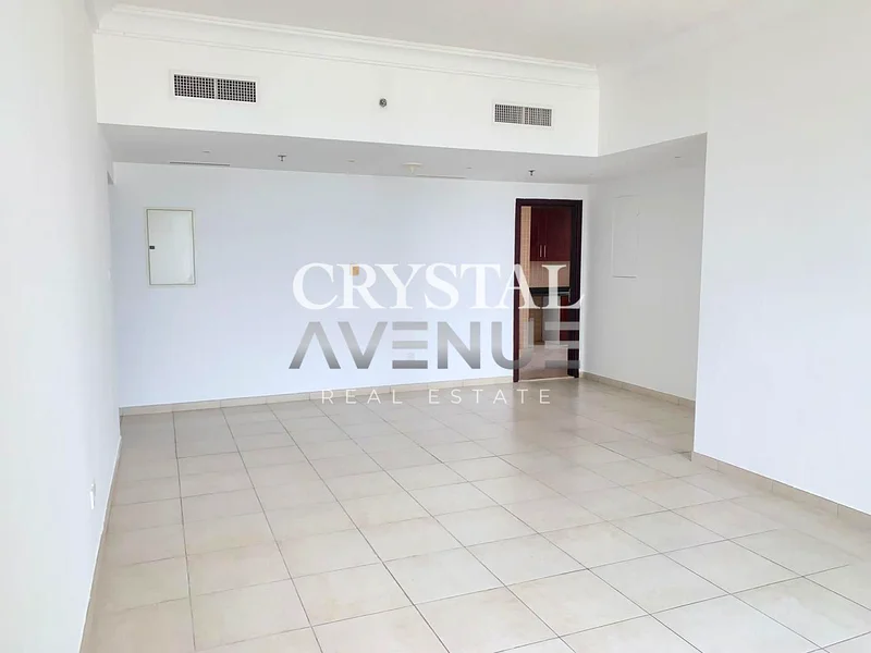 Bright & Spacious | Maid’s Room & Lake View | Large Layout63654982789763111