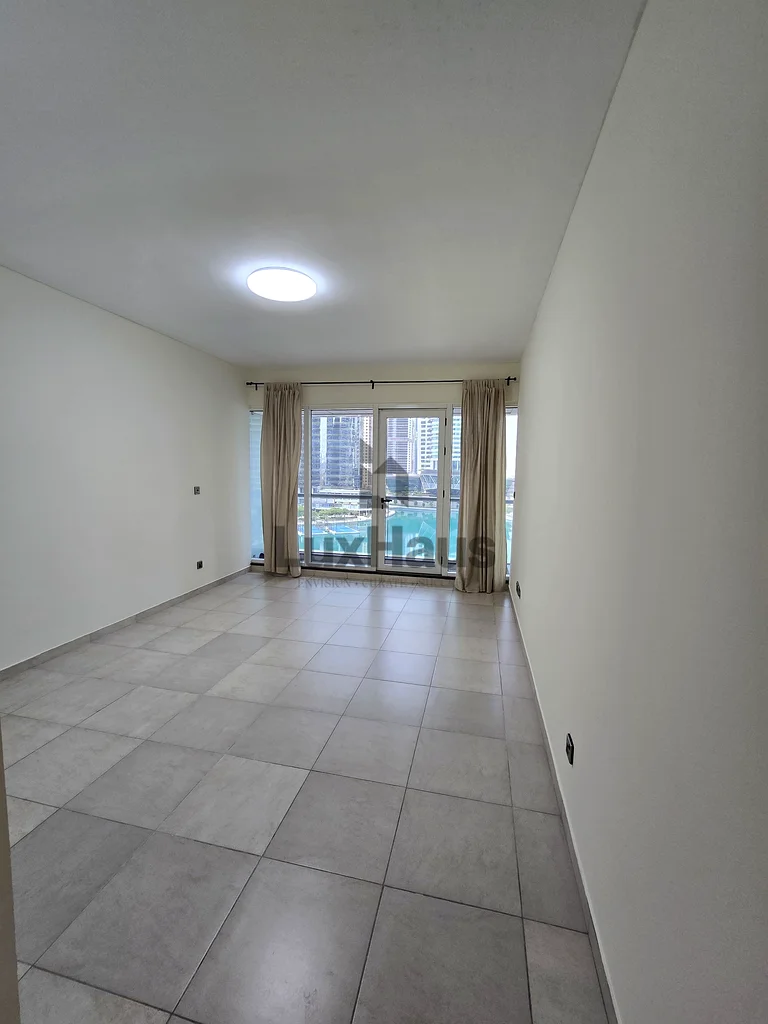 Lake View | Vacant | Well Maintained63748964511745111