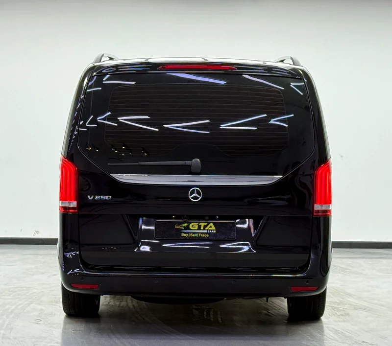 2021 Mercedes-Benz V250, 1 Year Unlimited KM Warranty, Mercedes Full Service History, GCC63613737699331114