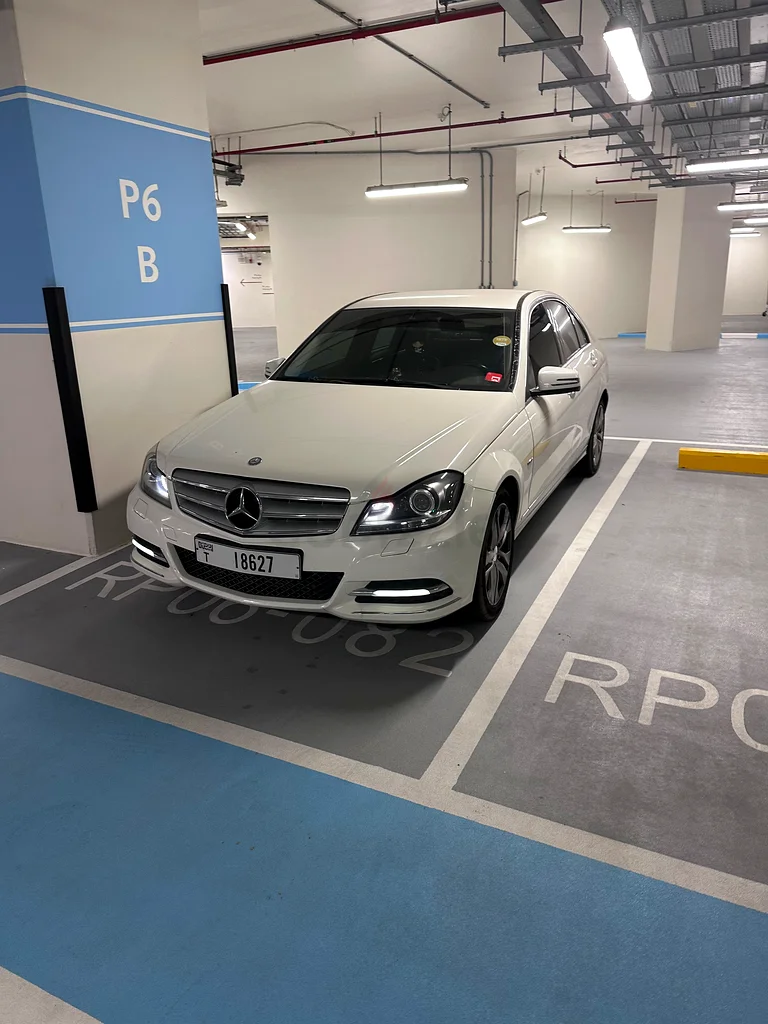 Urgent sale for Mercedes C class 180 1800CC- last price63700467245827112