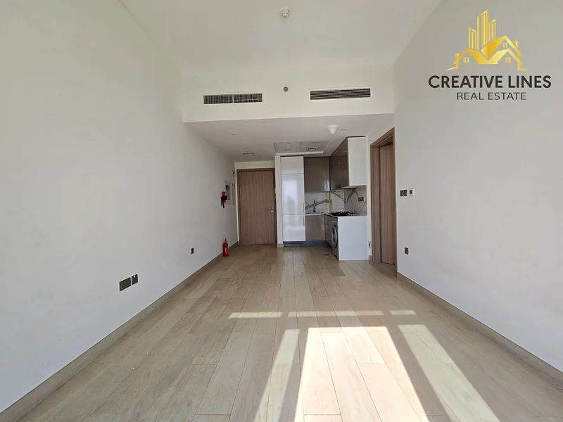 طابق أعلى - إطلالة على مايدان - شقة بدون تبريد مركزي بغرفة نوم واحدة63801675814145111