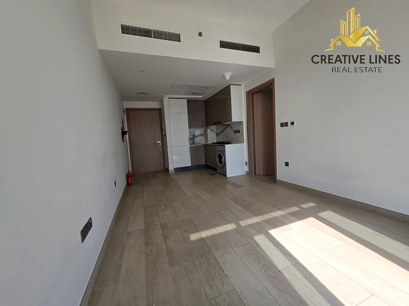 طابق أعلى - إطلالة على مايدان - شقة بدون تبريد مركزي بغرفة نوم واحدة63801675814145112