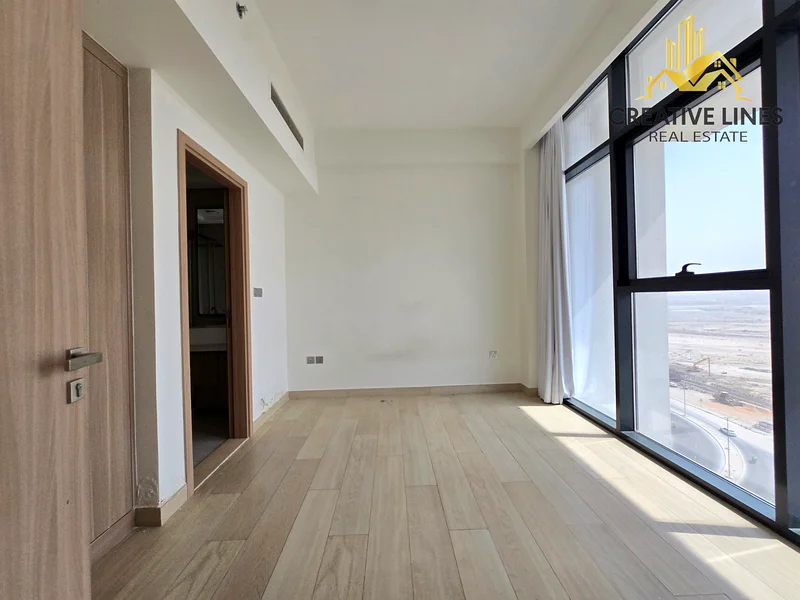 طابق أعلى - إطلالة على مايدان - شقة بدون تبريد مركزي بغرفة نوم واحدة63801675814145114
