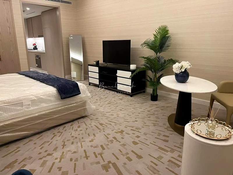 Iconic Tower | Marina Skyline Views | Ain Dubai |64007316972930111