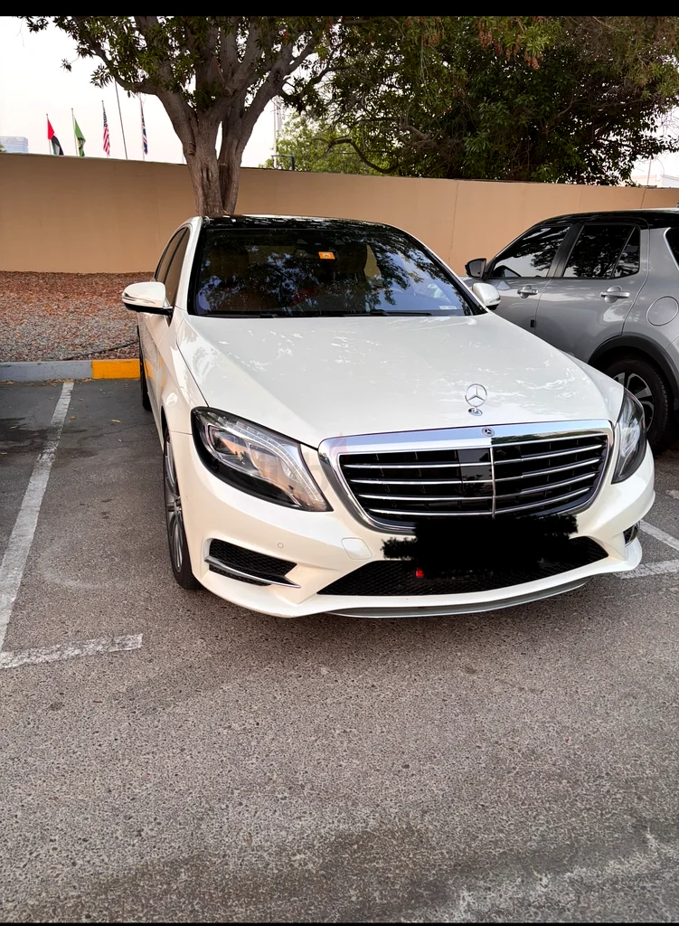 White Mercedes s50063699045235713113