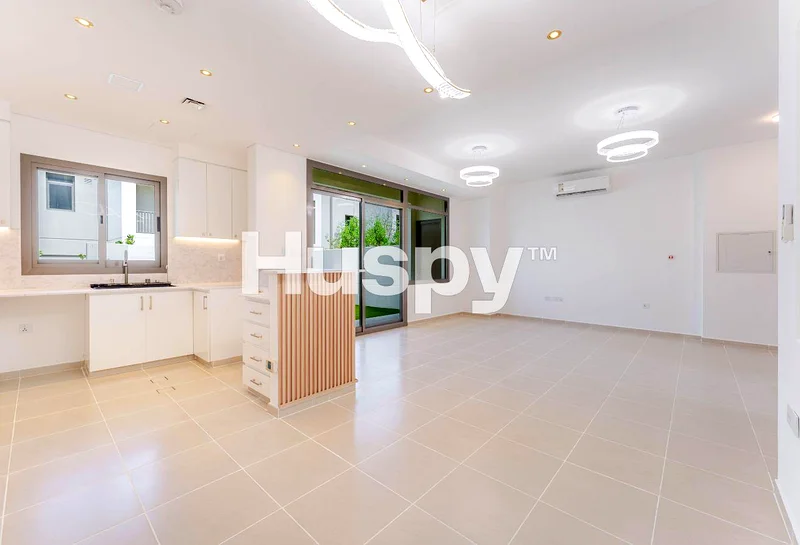 Vacant | Partially Upgraded | Turn Key Unit63950463441026111