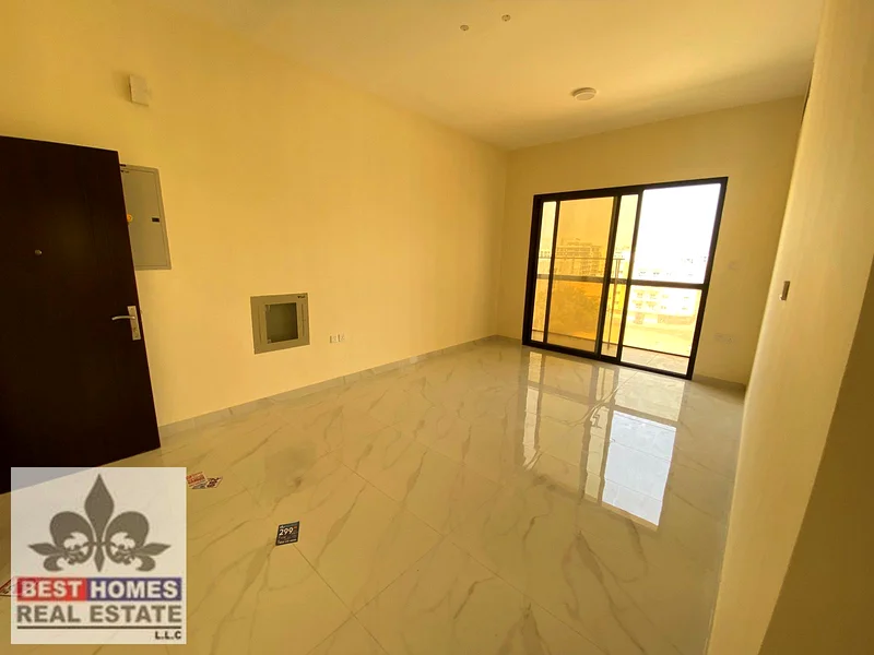 شقة واسعة من غرفة نوم واحدة في مبنى العطور بمنطقة الجرف 363713982385282113