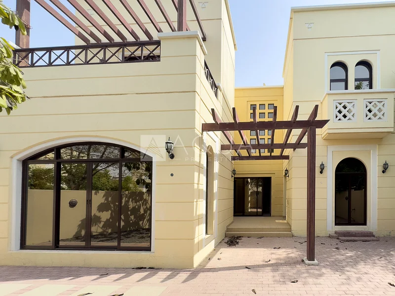 CORNER UNIT | BIG PLOT | SEMI DETACHED63731179079938113