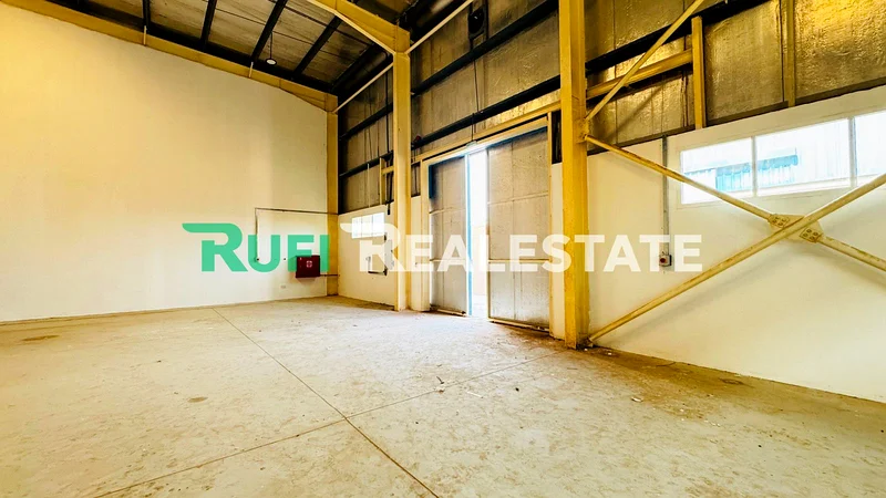**🏭 High Power 50KW/ 2,200SQFT Warehouse For Rent in Emirates Modern Industrial Area, Umm Al Quwain 🏭**63623152274307111