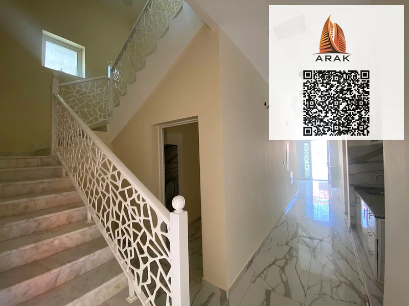 🏡 فيلا جديدة من طابقين للإيجار في عجمان – منطقة الظاهية 🏡 📍 الموقع: الظاهية، عجمان – وصول مباشر للطريق الإسفلتي ✨ ميزات الفيلا: ✅ سبا63710612783235113