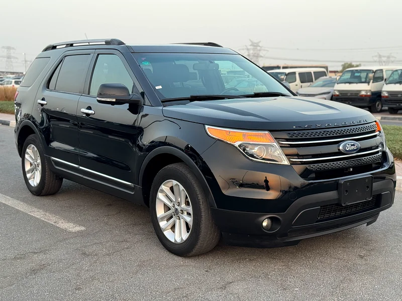 FORD EXPLORER limited FRESH JAPAN IMPORT63613737052163112