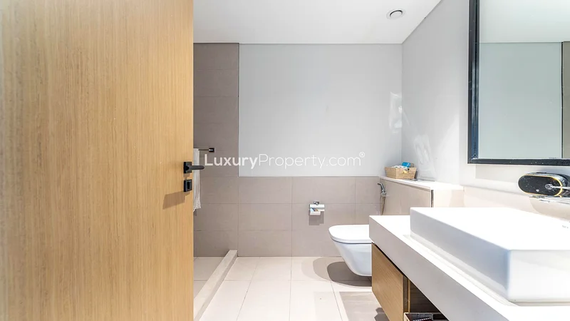 Fully Furnished | Golf Course | Spacious63804874931331113