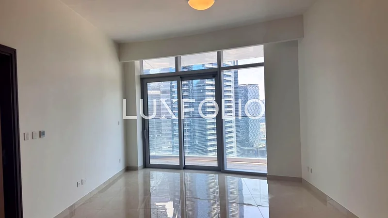 Unfurnished | Modern | High Quality63771015719043114