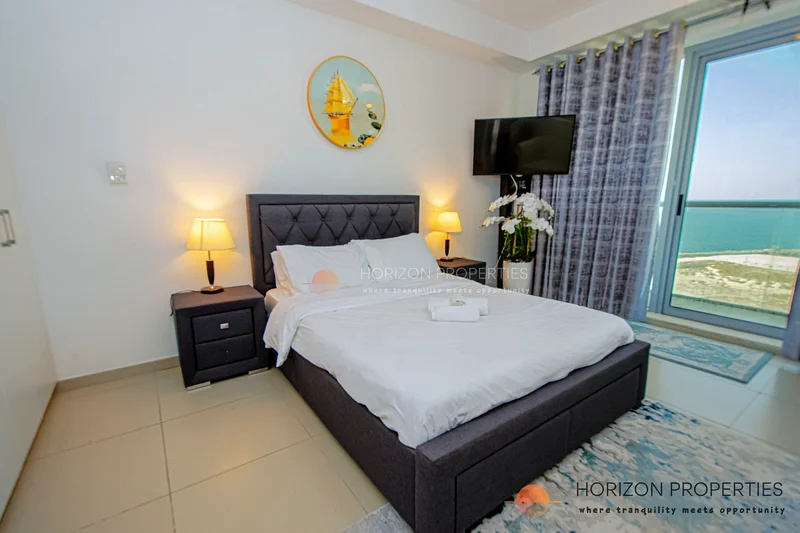 Well Maintained | Furnished | Sea View63814949279235113