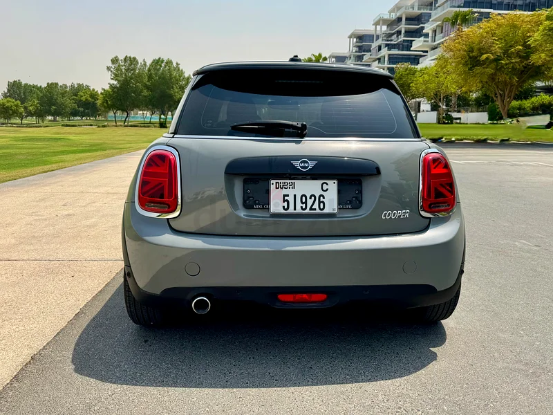 Mini Cooper 202163613466588290113