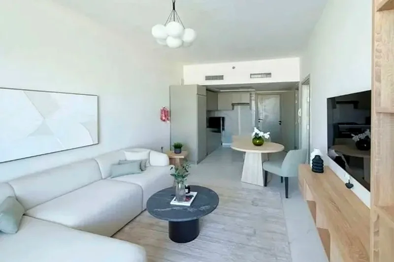 Fully Furnished | Pool View | Luxury Amenities63940081550849111