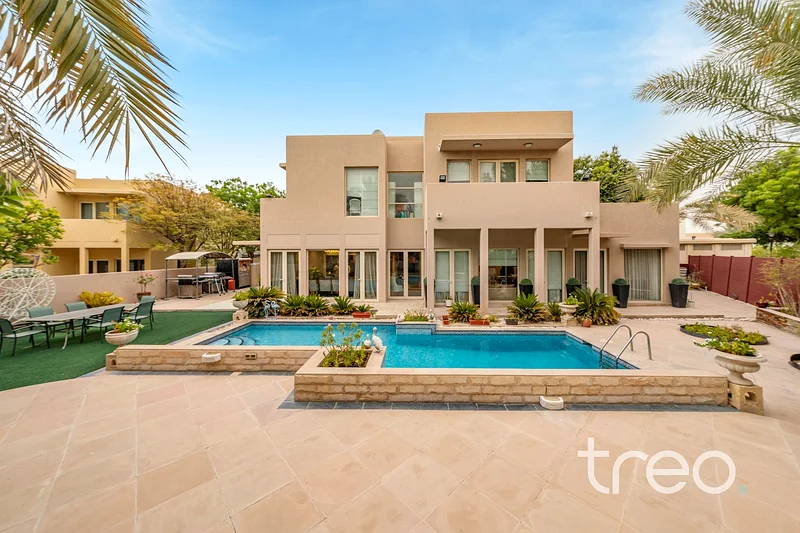 Upgraded - Extended | Huge Plot | Private Pool63919340643073110