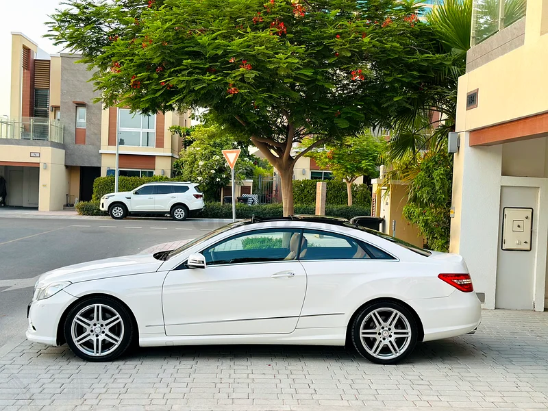 مذهلة مرسيدس بنز E350 كوبيه AMG//2013//مواصفات خليجية//Designo//أميال منخفضة 82,000 كم فقط// مفتاحان..63613985675777112