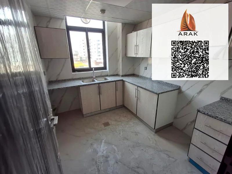 شقة جديدة بالكامل للإيجار السنوي – غرفة نوم واحدة مع صالة وحمامين – بسعر 30,000 درهم فقط63713983541505114