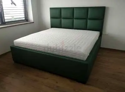 Stylish Modern Green Queen Size Bed for Sale
