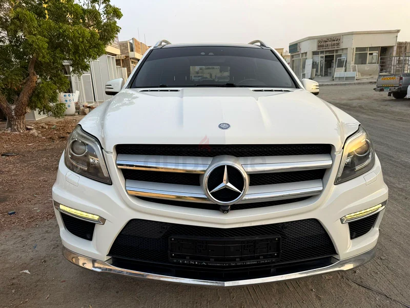 MERCEDES BENZ GL500 2015 SUV CLEAN TITLE FULL OPTION PANORAMIC V8 7SEATER63613737553539111