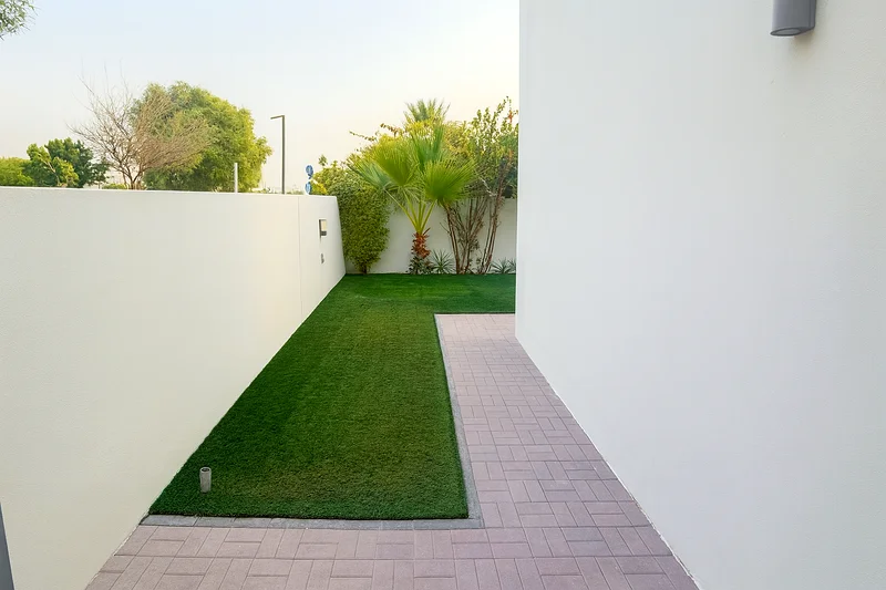 وحدة صف واحد - وحدة زاوية - شاغرة63761147828739112