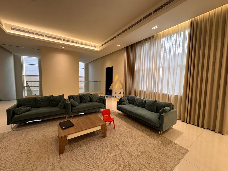 مجهزة بالكامل / شاغرة / موقع متميز63730426448770113