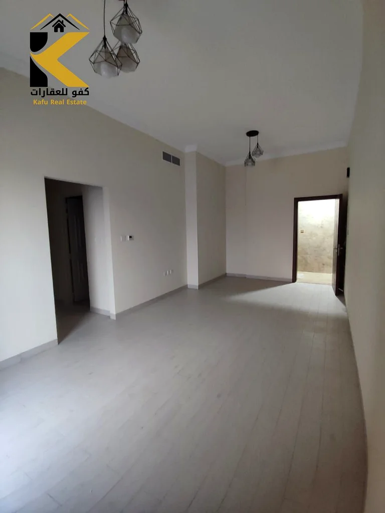 شقة مكونة من غرفتين نوم وصالة للإيجار في منطقة الجرف الصناعية – أول مستأجر.63809867122050111