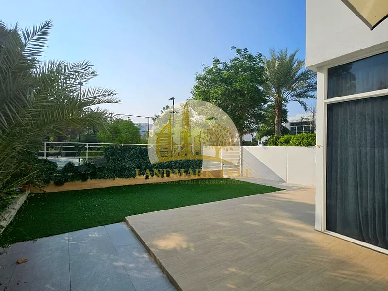 Exclusive | Vacant | Huge 4BR+M | Semi Detached63925862351618111
