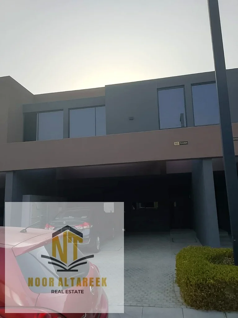 2-Bedroom Villa + Living Room63700390667394114