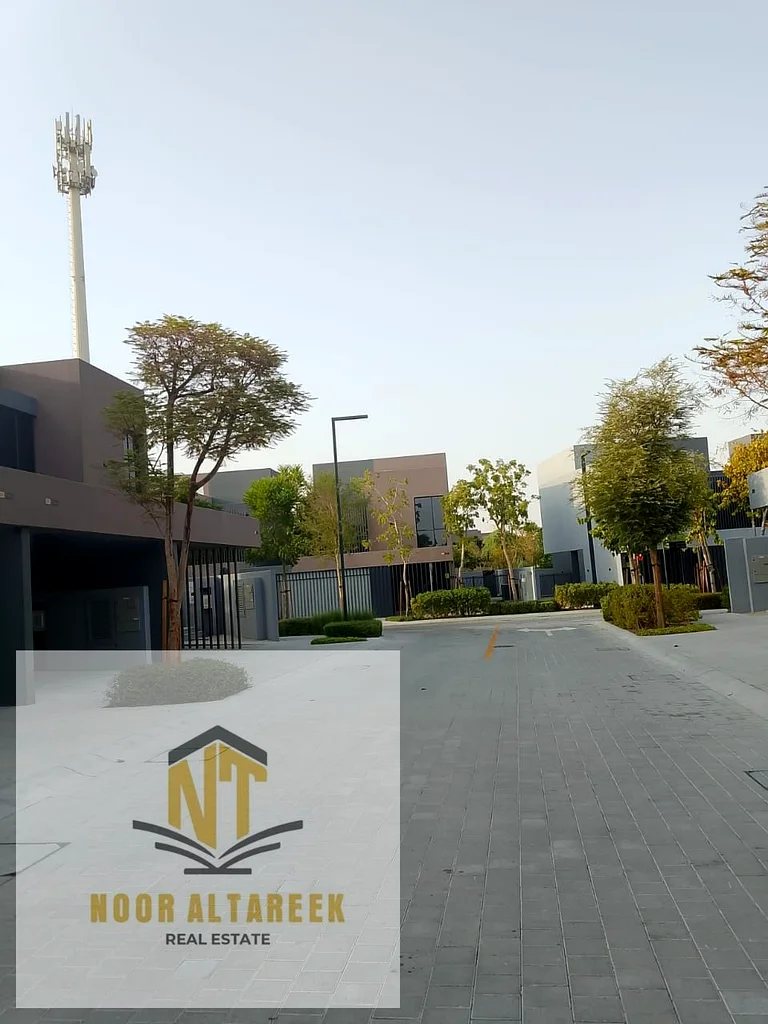 2-Bedroom Villa + Living Room63700390667394111
