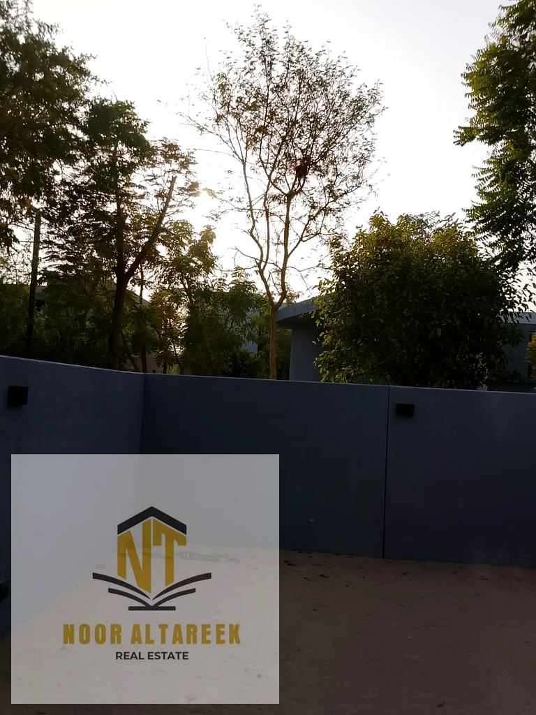 2-Bedroom Villa + Living Room63700390667394112