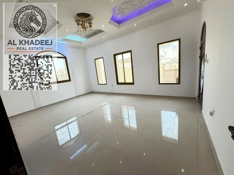 فيلا من 5 غرف نوم رئيسية للبيع في الحمراء 3 مقابل 1,650,000 درهم63878297753218110