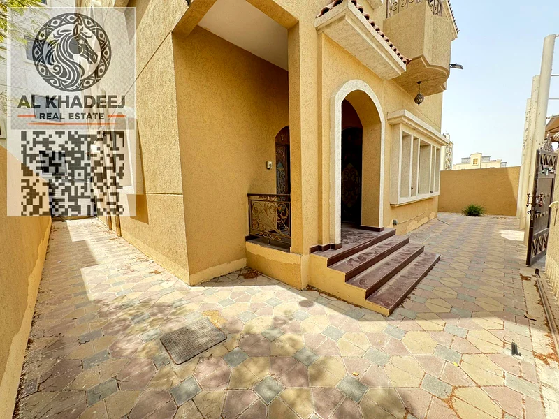 فيلا من 5 غرف نوم رئيسية للبيع في الحمراء 3 مقابل 1,650,000 درهم63878297753218114