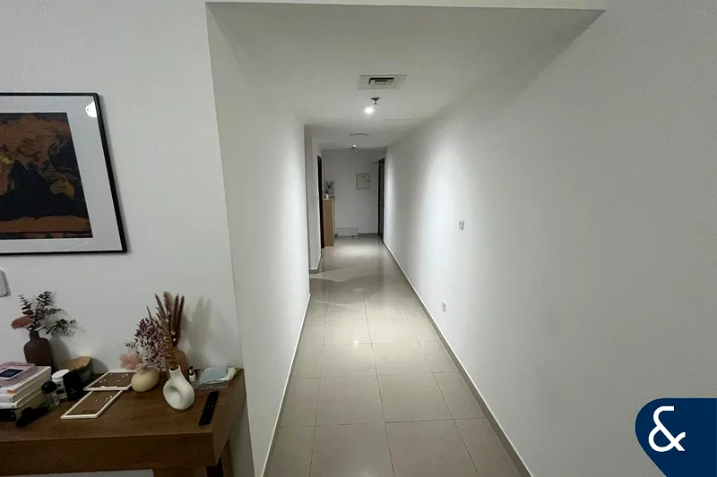 1 Bedroom | Vacant on transfer | Large layout63987755813635113