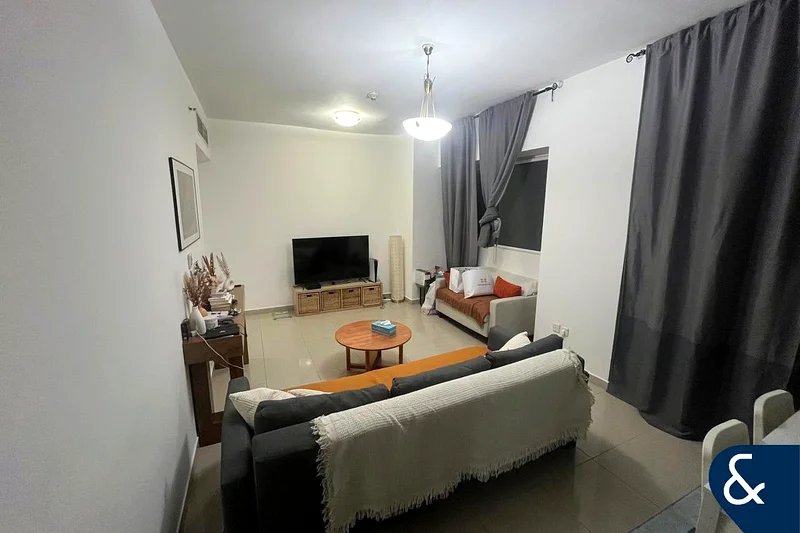 1 Bedroom | Vacant on transfer | Large layout63987755813635110