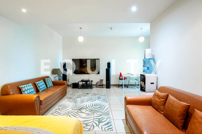 Low Floor | Prime Spot | Rented, Notice Served64040580662531112