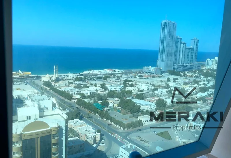 ✨ Golden Opportunity! Spacious Luxury Apartment 3BR + Maid’s Room with Stunning Sea View 🌊63866307988609112