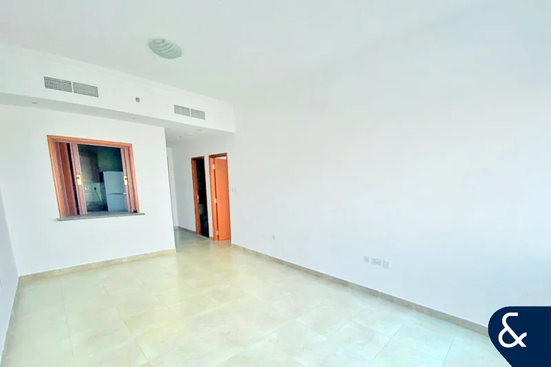 Large | One Bedroom | Golf Course View64039157794306111