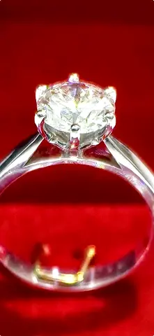 Stunning Silver Ring lab Diamond 1 Carat with Certificate