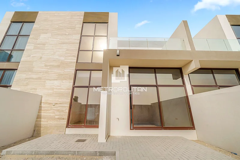 Prime Location | Area Expert | Multiple Options63991823296129110