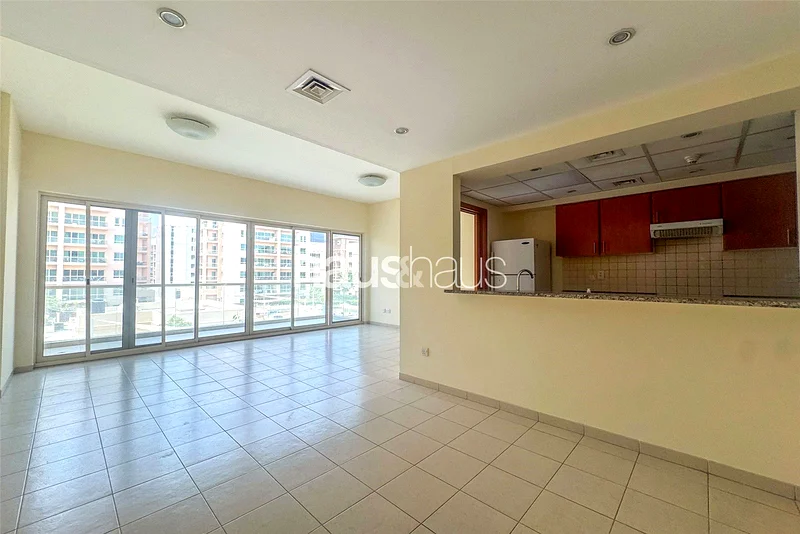 VACANT NOW | Pool View | Study | Key in Hand63919225835650110