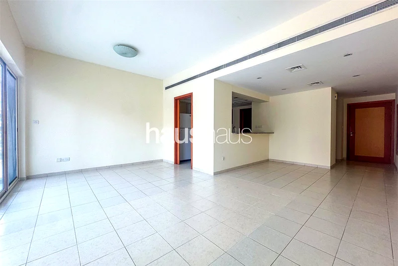 VACANT NOW | Pool View | Study | Key in Hand63919225835650112