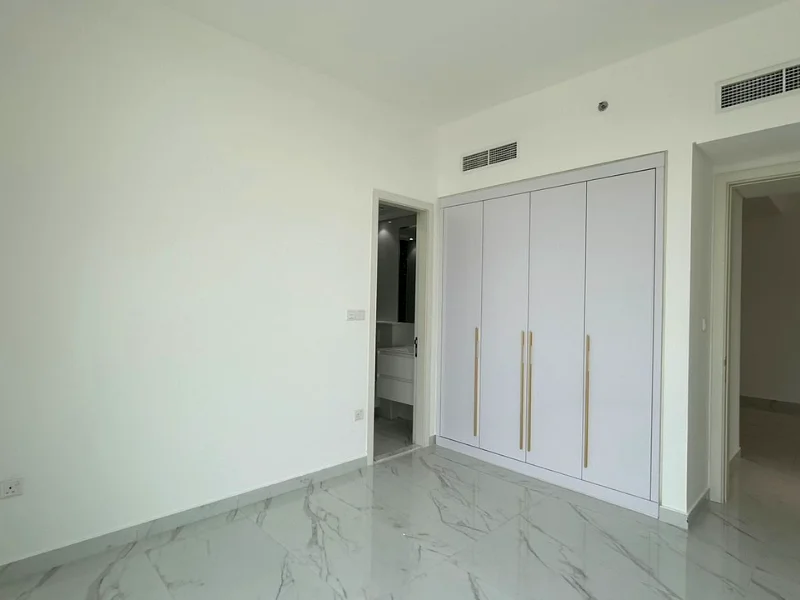 Spacious Layout | Modern Design | Well Manage63799978257410114