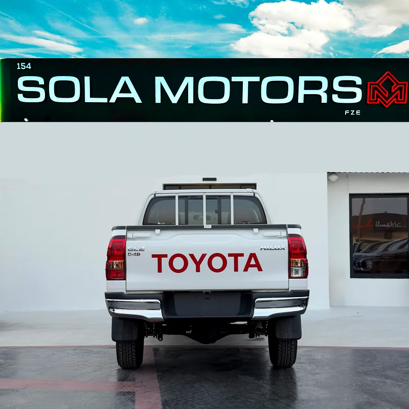 TOYOTA HILUX 2.4L D/C 4WD DLX-G M/T DSL 202563699053269635112