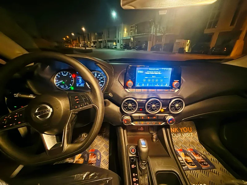 Nissan Sentra 202263699056182019111