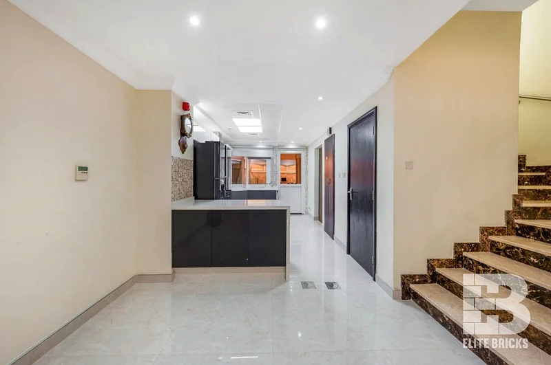 Single row | Upgraded | Open view | ready to move63787699184642113