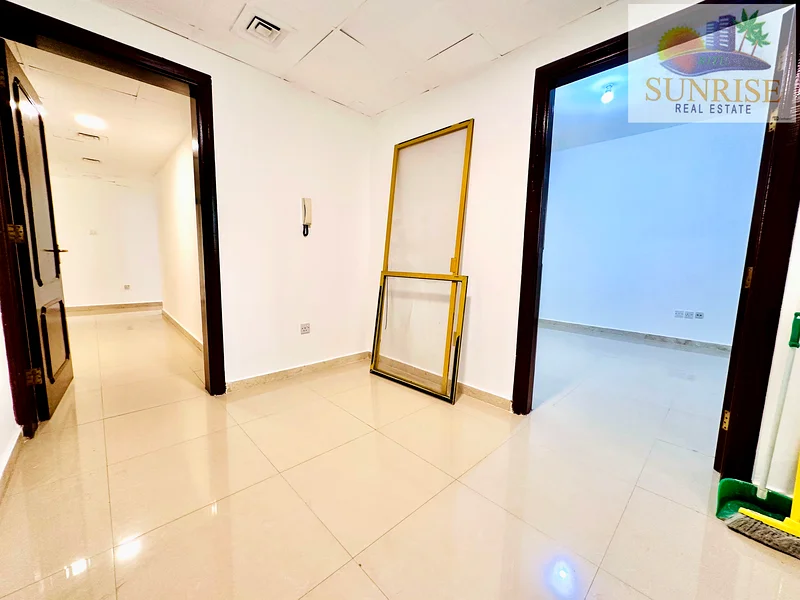 شقة بنتهاوس مشرقة مكونة من 03 غرف نوم مع تراس وغرفة غسيل63624966740611112