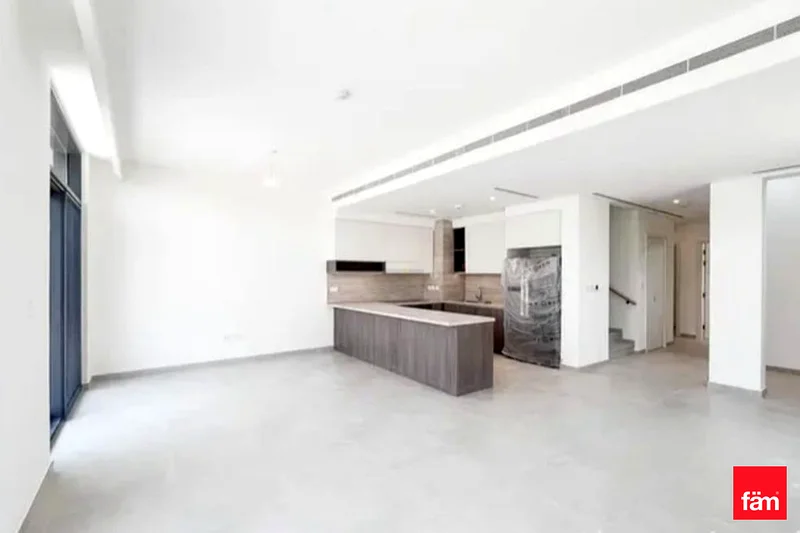 Brand New / Close to Park / Ready to move in63733044256130111